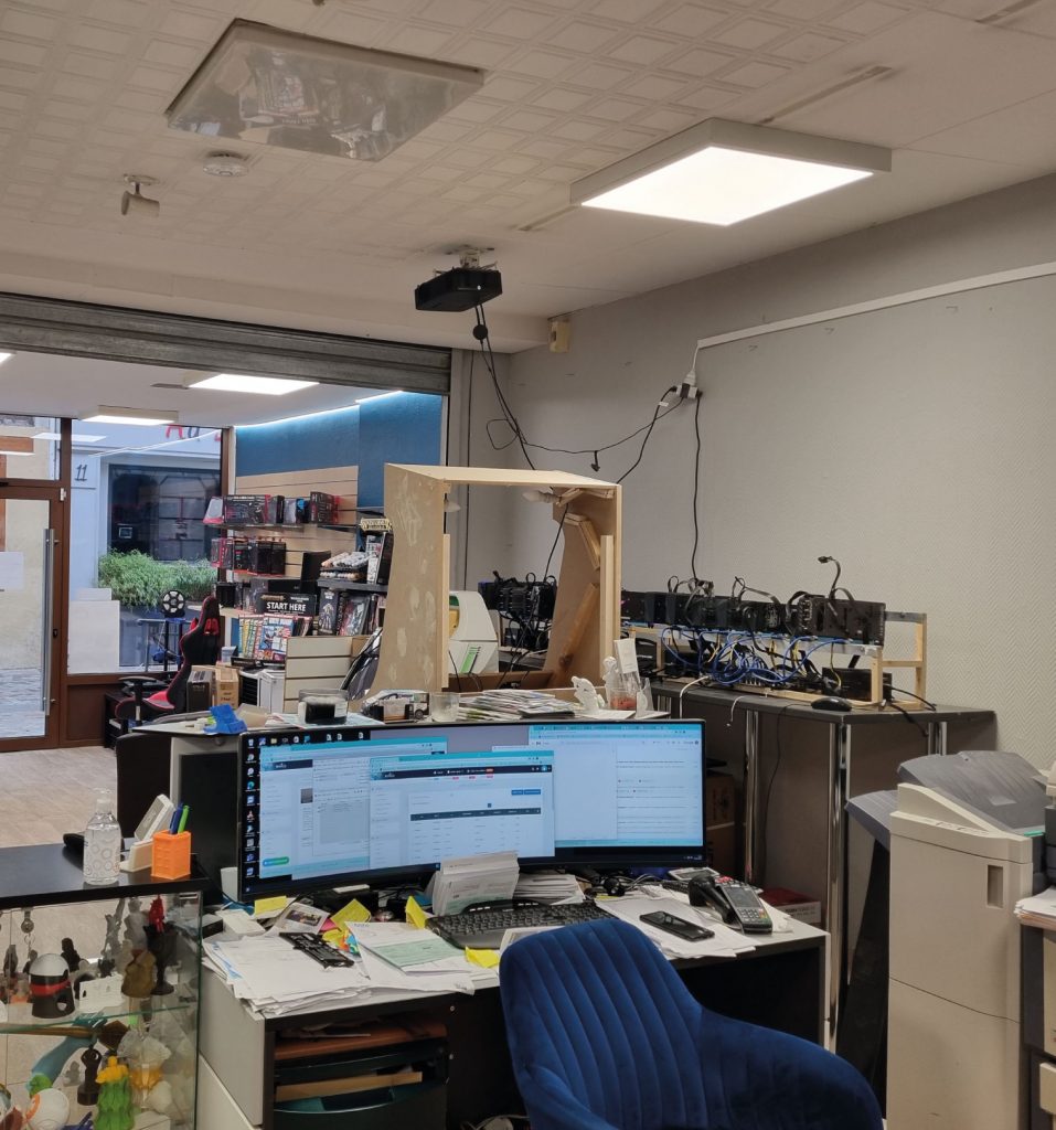 Dépannage et Vente de matériel informatique (Tablettes, Ordinateurs, Smartphones et Imprimantes) à La Ferté-Bernard dans le Perche Sarthois -72